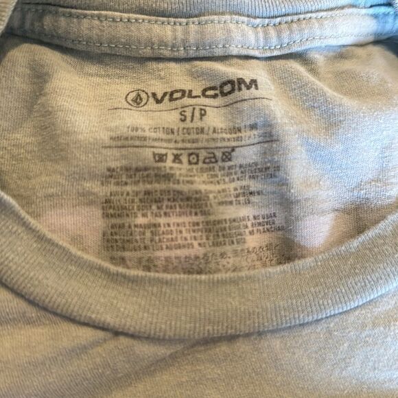 Volcom light blue large center back & left chest graphic short sleeve tee shirt - Picture 4 of 4